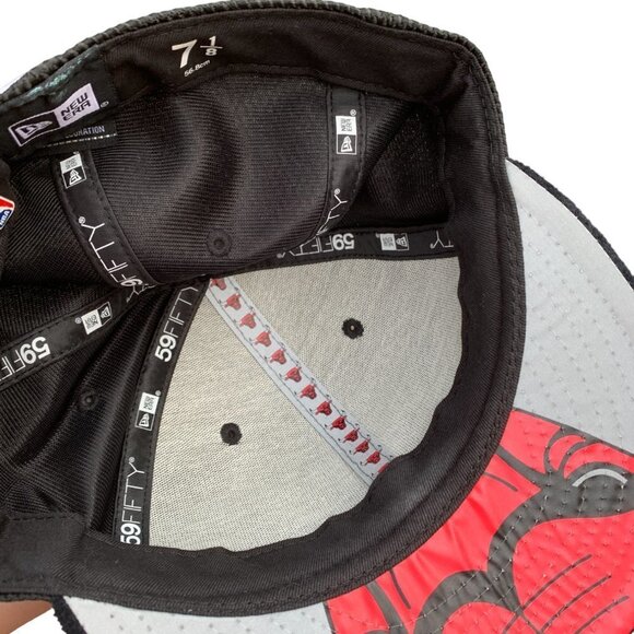 Rare 59Fifty New Era Chicago Bulls Hat - Picture 7 of 7